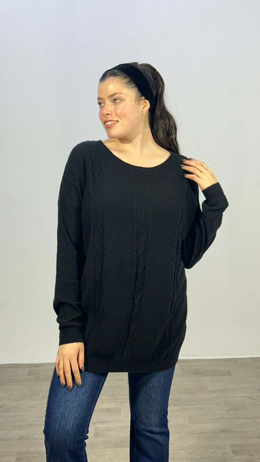 18158black (1)